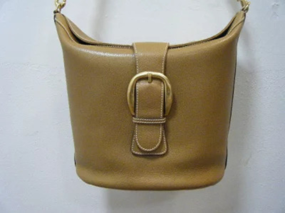 Gucci bucket bag front buckle Leather Brown